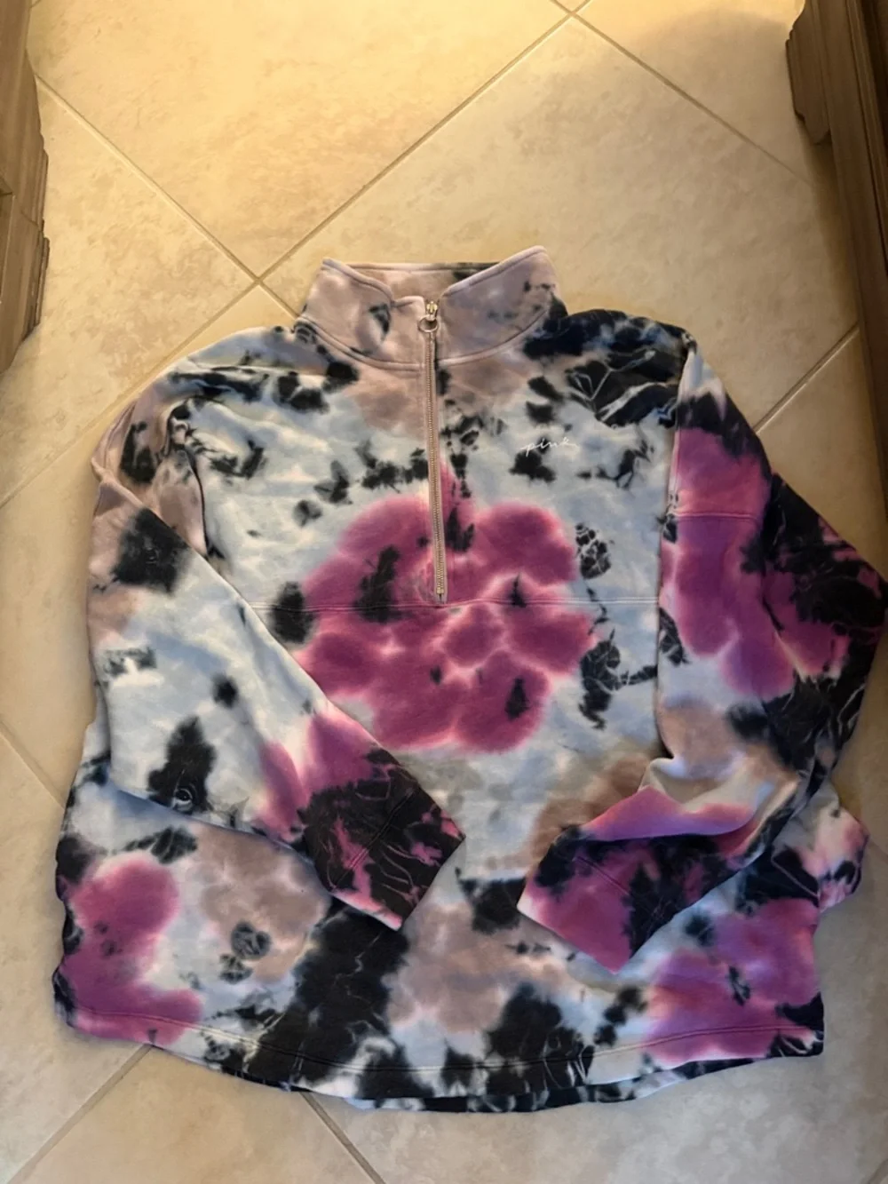 PINK Victoria's Secret Gray and Black Tie-Dye Half-Zip - Picture 1 of 4
